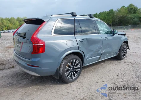 2022 Volvo Xc90 T5 Momentum 7 Passenger z USA, uszkodzony, nr VIN YV4102CK6N1868452
